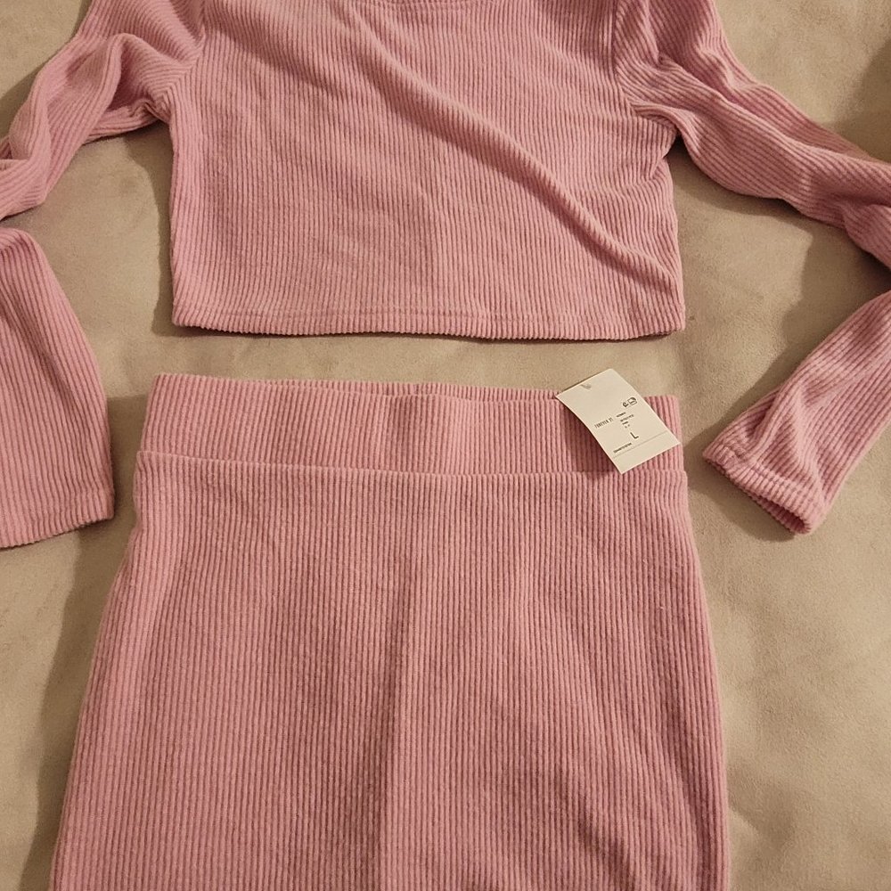 Forever 21 Top and skirt set size L